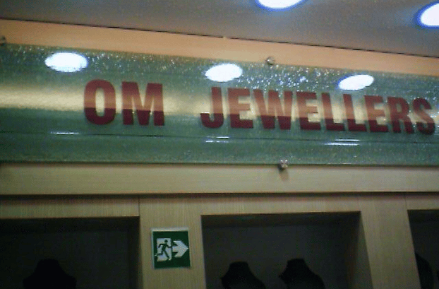 Om Jewellers gallery 2